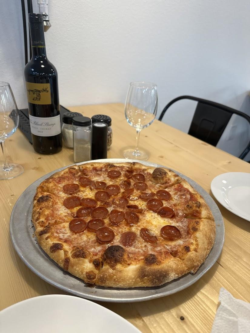 500 Degrees Italian eatery